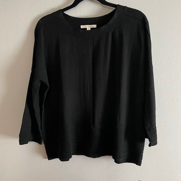 Cyrus Sweaters - Cyrus Black Wide Crewneck Pullover Sweater XL Woman 3/4 Sleeve Knit Layer